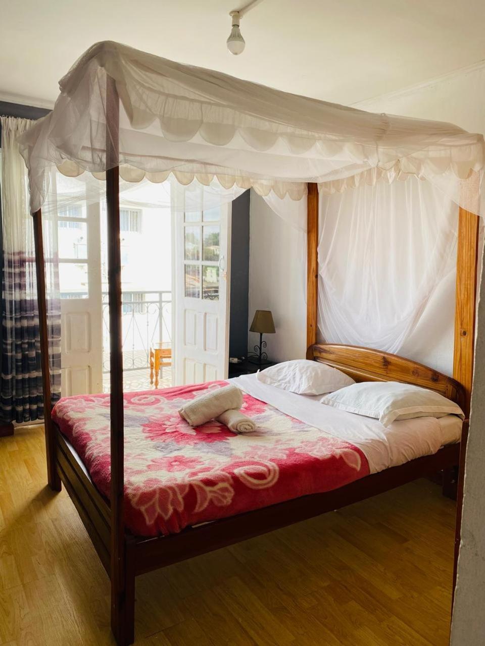 Chez Jeanne Chambre D'Hote 塔那那利佛 外观 照片