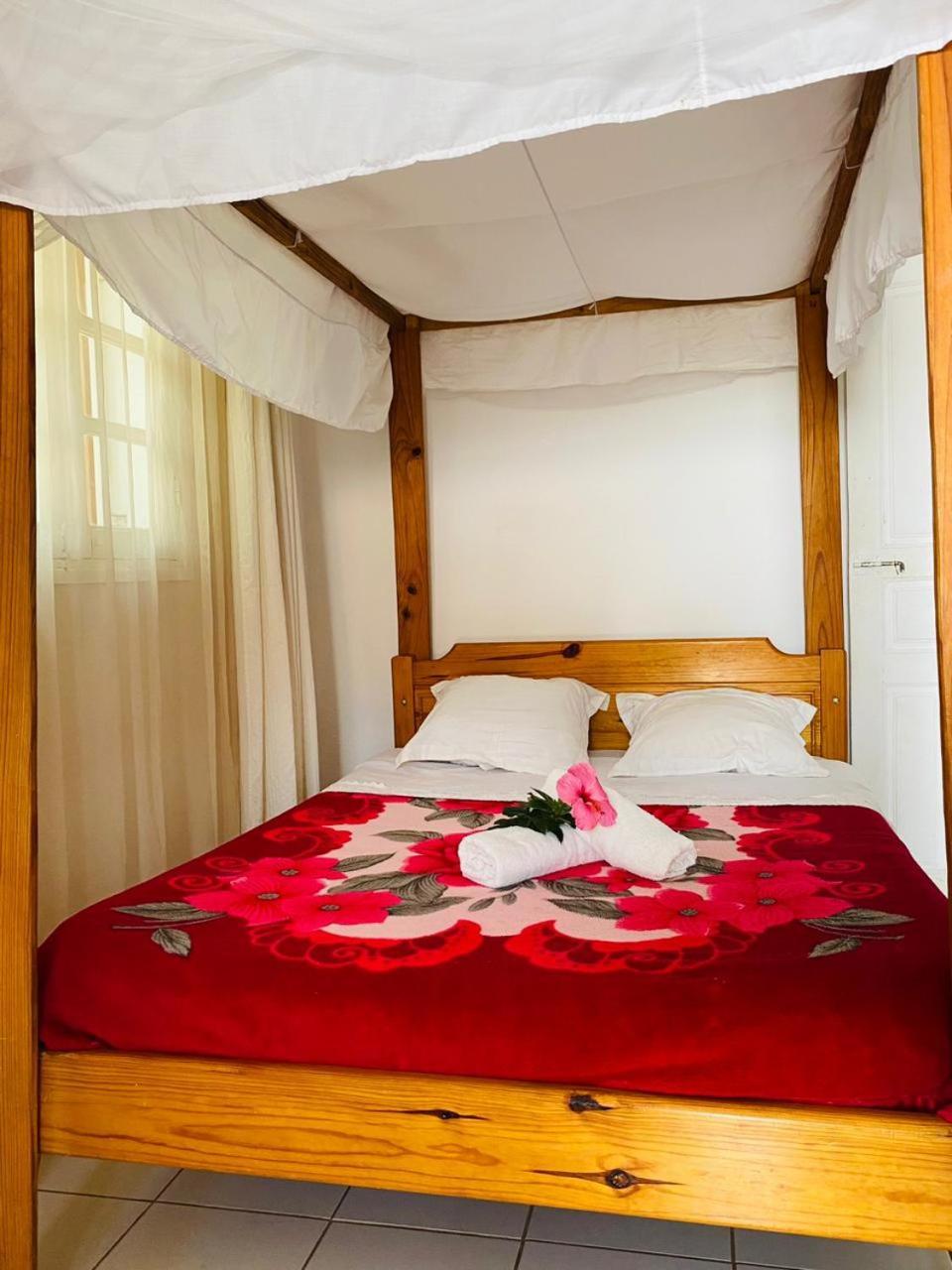 Chez Jeanne Chambre D'Hote 塔那那利佛 外观 照片